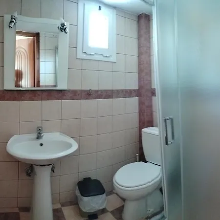 Eirini's Hause Aparthotel Nea Moudania