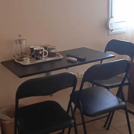 Aparthotel Eirini's Hause Nea Moudania