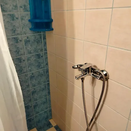 Eirini's Hause מלון דירות ניאה מודאניה
