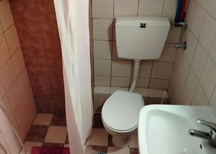 Eirini's Hause Aparthotel 3*