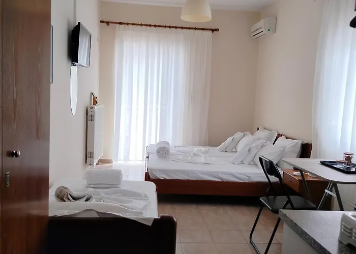 Eirini's Hause Aparthotel 3*