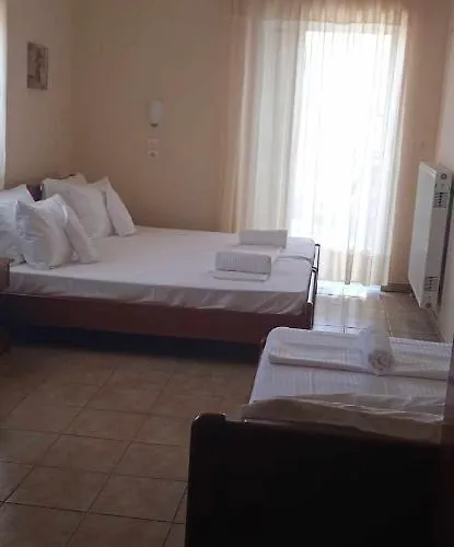 Eirini's Hause Aparthotel