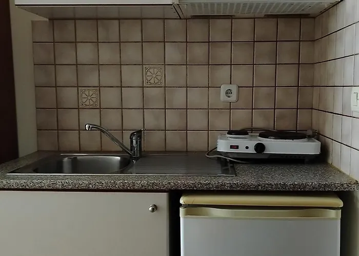 Aparthotel Eirini's Hause