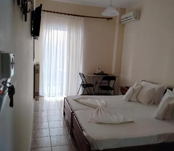 Eirini's Hause Aparthotel Nea Moudania