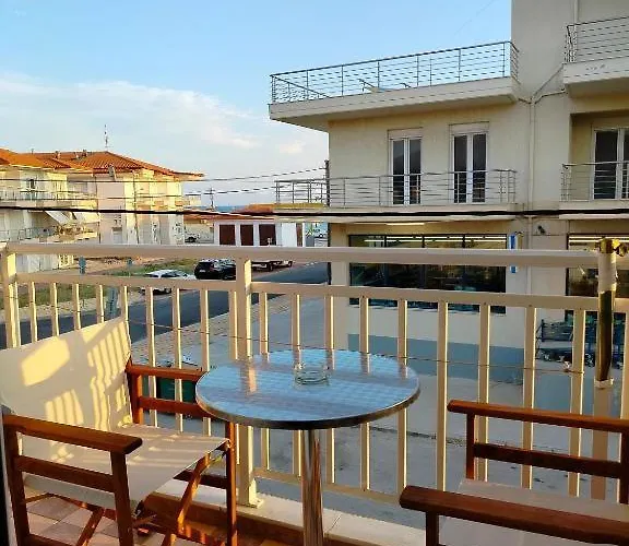 Aparthotel Eirini's Hause