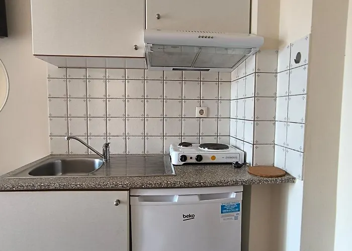 Eirini's Hause Aparthotel 3*